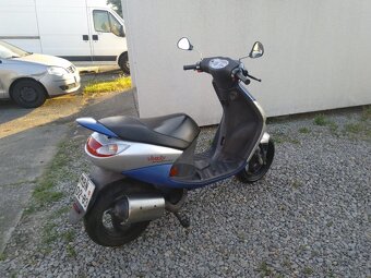 SKÚTR PEUGEOT VIVACITY - 2
