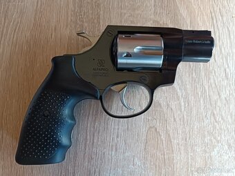 Prodám revolver Alfa Steel 9 mm flobert - 2