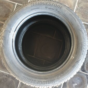 Bridgestone BLIZZAK LM005,  205/55R16. - 2