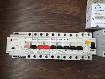 Jističe, chrániče, stykač a zdroj - elektro - 2