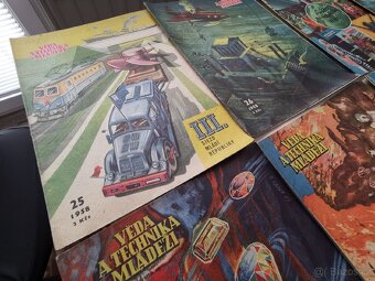 Větší Mn. Retro časopisů, věda a technika mládeží 1958-1984 - 2