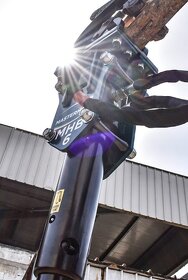 Hydraulické kladivo MHB6/ 60 kg - 2