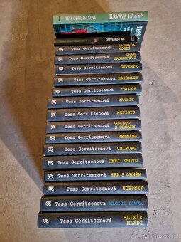 Prodám 17 ks detektivních knih od Tess Gerritsenové - 2