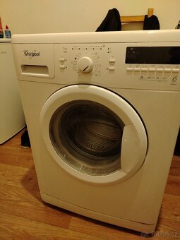 Práčka whirlpool - 2
