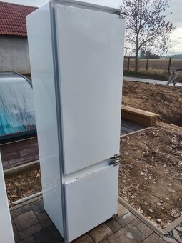 Vestavna lednice Elektrolux - 2