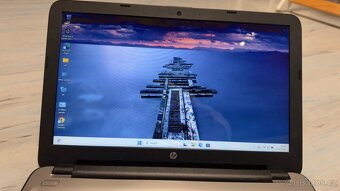 HP Notebook 15-ba047nc 8GB RAM 240GB SSD - 2