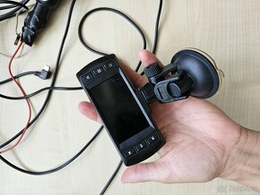 Kamera do auta dash cam plne funkcni - 2