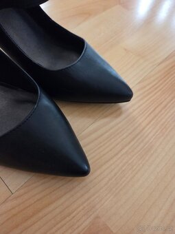 Dámské lodičky Baťa - vel. 40 - 2