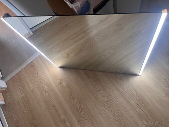 Osvětlené koupelnové zrcadlo - 2