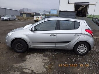 Rozpredám Hyundai I20 1.2 2012 G4LA - 2