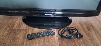 Panasonic Viera TX-P42U104+Set-top box,Hdmi - 2