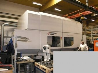 Obráběcí stroj Cincinnati FTV 850, rok 2002, v dobrém stavu - 2