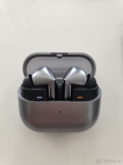 Samsung Galaxy Buds 3 Pro - 2