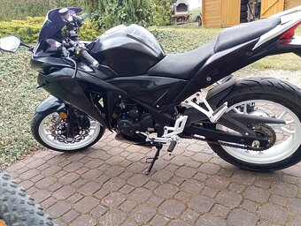 Silniční motocykl Maxon - 2