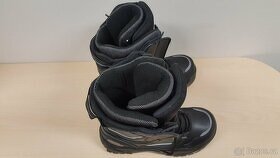 Nové boty Baffin Powder Boots 9 Black/Silver, vel. EUR 40,5 - 2