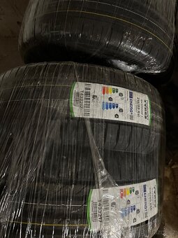Nokian Wetproof R16 215/55 - 2