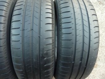 Letní pneu Michelin Saver 185 60 15 - 2