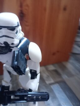 Lego star wars 75531: Velitel Stormtrooperů - 2