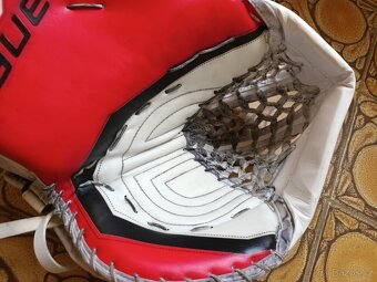 Brankářská lapačka Bauer Vapor Hyperlite 2, custom, klas. g. - 2