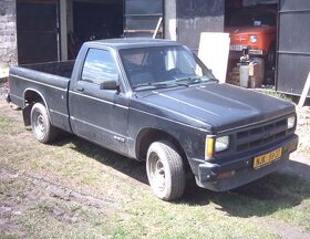 Chevrolet S10 pickup r.91 s doklady 3.místný- projekt - 2