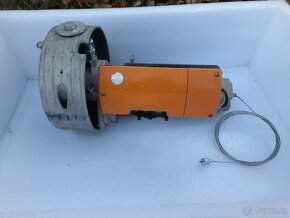 Italo 200, Motor pro rolovací mříž i na jiné realizace.. - 2
