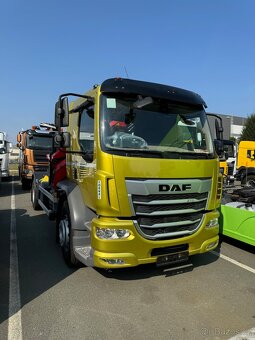 DAF XB 310 FA 4x2 18 t, hákový nosič, hydraulická ruka Palf. - 2