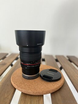 Samyang 85mm MF f/1,4 pro Sony - 2