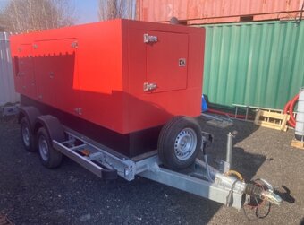 Elektrocentrála CUMMINS 220kVA/176kW dieselový generátor - 2