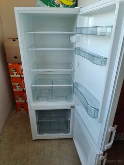 Lednice s mrazákem Gorenje - 2