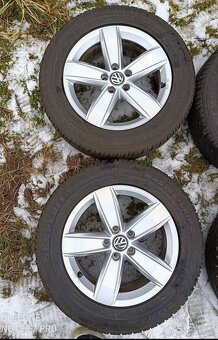 Zimní sada R17 5x112 Tiguan - pneu 215/65/17 - 2