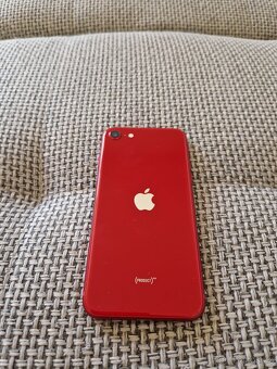 iPhone SE (2022)|128 GB, skvělý stav + příslušenství v ceně - 2