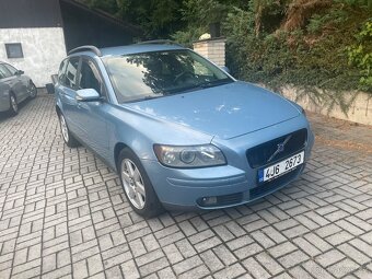 Volvo V50 2,0D 100kW Momentum - 2