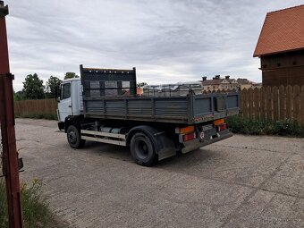 Mercedes - 2