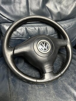 Tříramenný volant VW Golf IV, Bora, Passat - 2