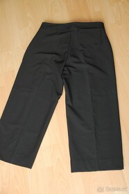 Kalhoty capri na golf, zn. NIKE, vel. M - 2