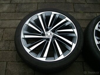 alu kola Superb III Passat B8 letní GY F1 235.40.19 - 2