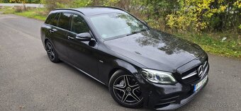 Mercedes-Benz c220D 143 kW amg line, night edition - 2