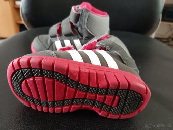 Dětské zimní boty Adidas 23 - 2