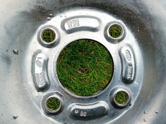 2x plechový disk ford fiesta - 2