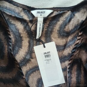 Dámské zavinovací šaty nad kolena vel 40 - 2