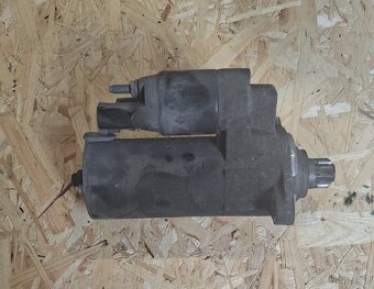 Startér 1.9 TDI , 2.0 TDI automat - 2