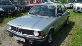 BMW 318i E21  "SLEVA " - 2