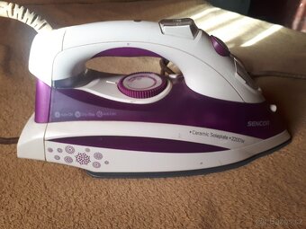 Napařovací žehlička - 2