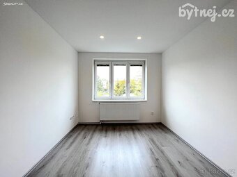 Pronájem bytu 2+kk 41 m² Olomouc - 2