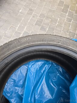 Zimni pneu 235/40/19 - 2