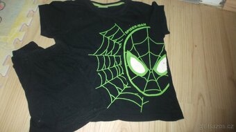 vel.110 letní pyžamo spiderman Brno - 2