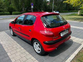 Peugeot 206 rok 2003 STK až do 12/2026 - 2