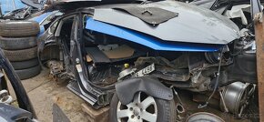 Zadni ctvrtka vyrezove dily z karoserie audi a4 a5 - 2