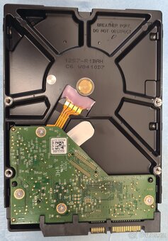 WD Red 4TB 5,4K 64MB SATA III 3,5'' WD40EFRX - 2