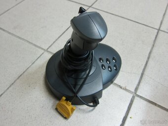 PC Joystick Genius MaxFighter F-31D - 2